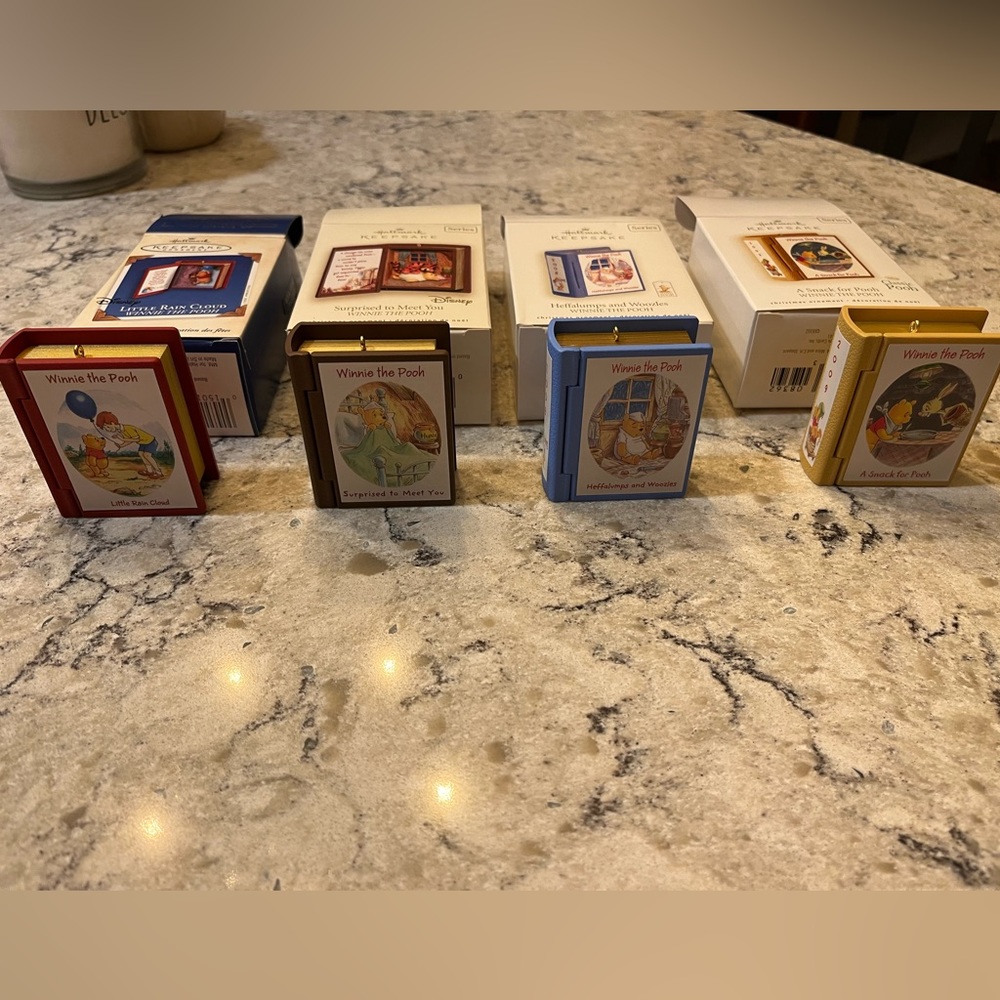 4pc lot of Hallmark Classic Pooh-NIB